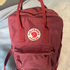 Fjallraven Kånken Ox Red Backpack